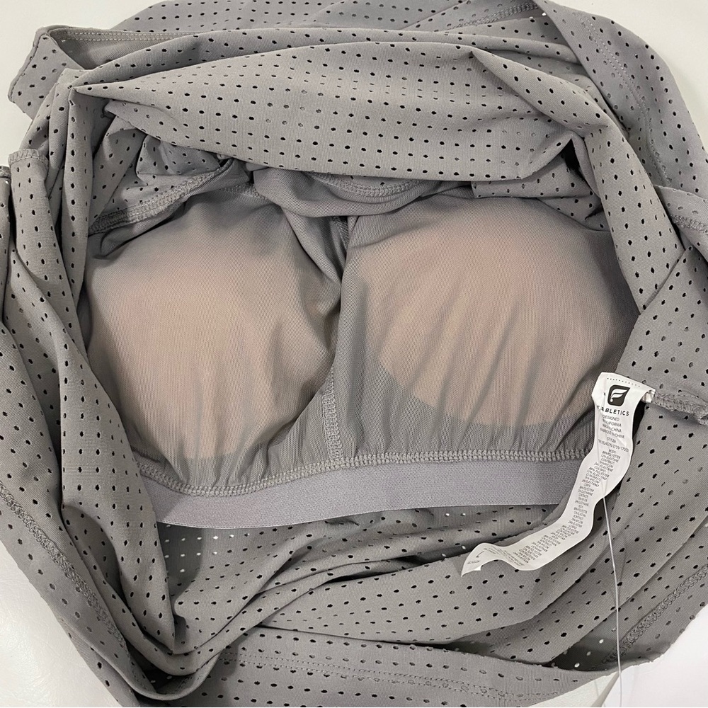 Fabletics Womens Pheobe Performance Tank Size Large 10-12 Mesh Overlay Gray - Picture 4 of 7